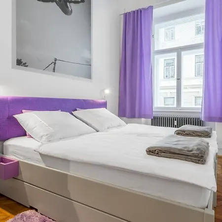 Munda House Big Design Family Friendly 4br Apt * リュブリャナ